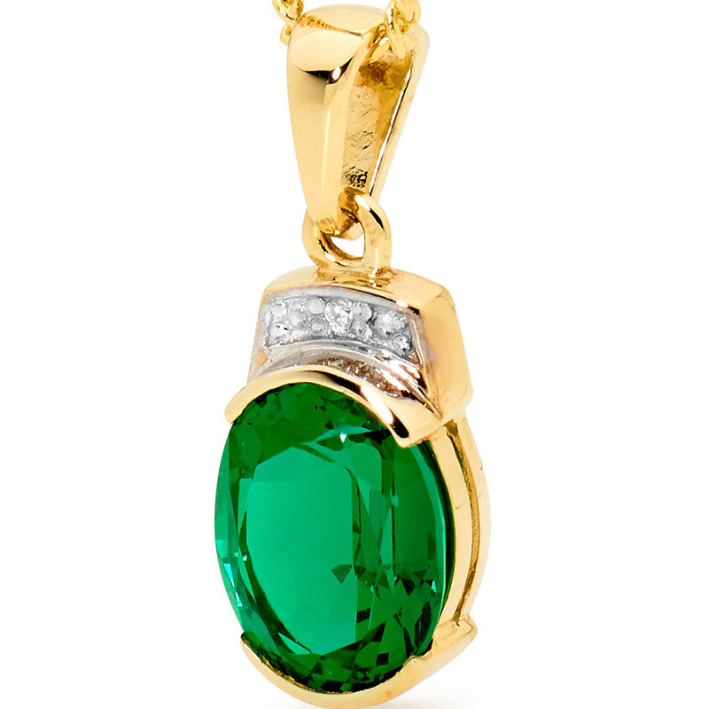 Classic Created Emerald Pendant