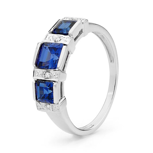 Sapphire Ring - White Gold -With Diamonds